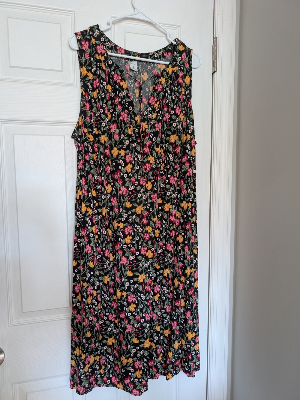 Sleeveless Floral V-Neck Midi Dress - Black with Pink & Yellow Flowers
